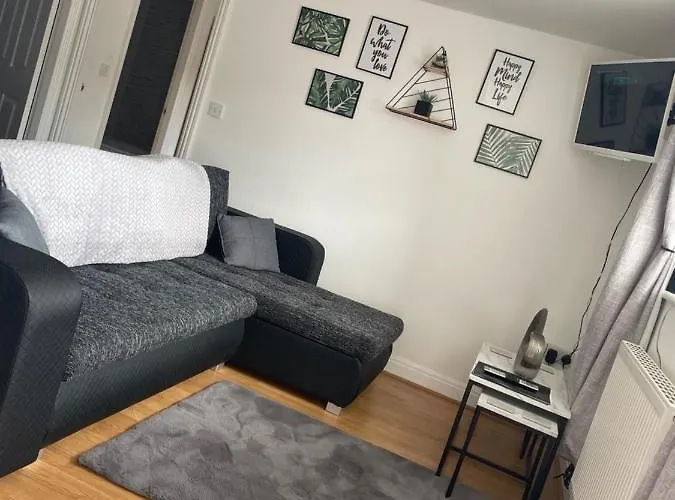 T-post Aparthotel 3*